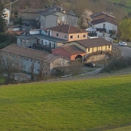 Agriturismo Di Sordiglio Casina エクステリア 写真