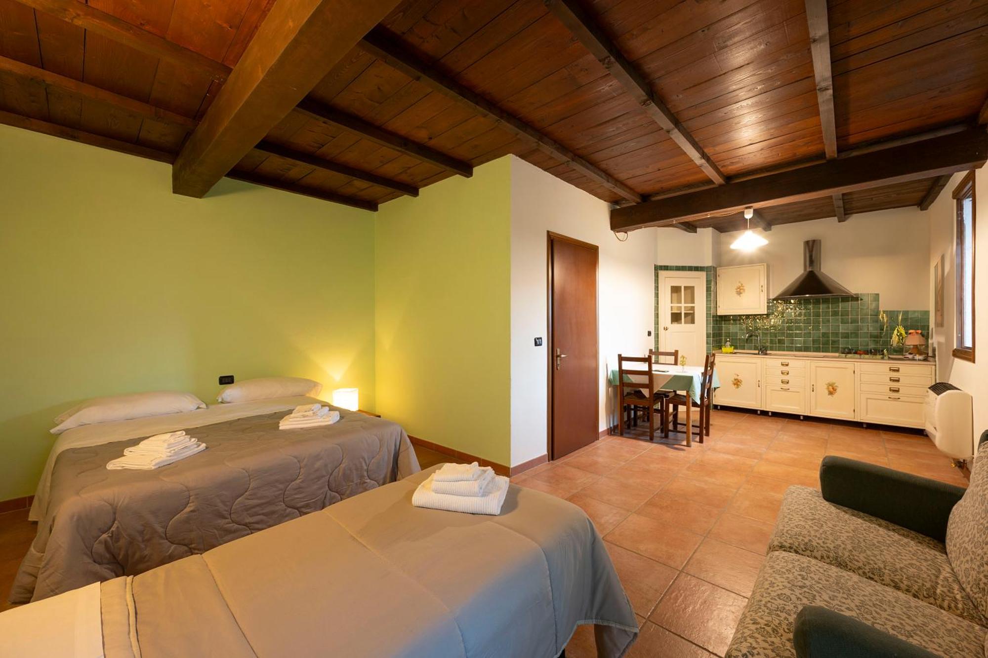 Agriturismo Di Sordiglio Casina エクステリア 写真